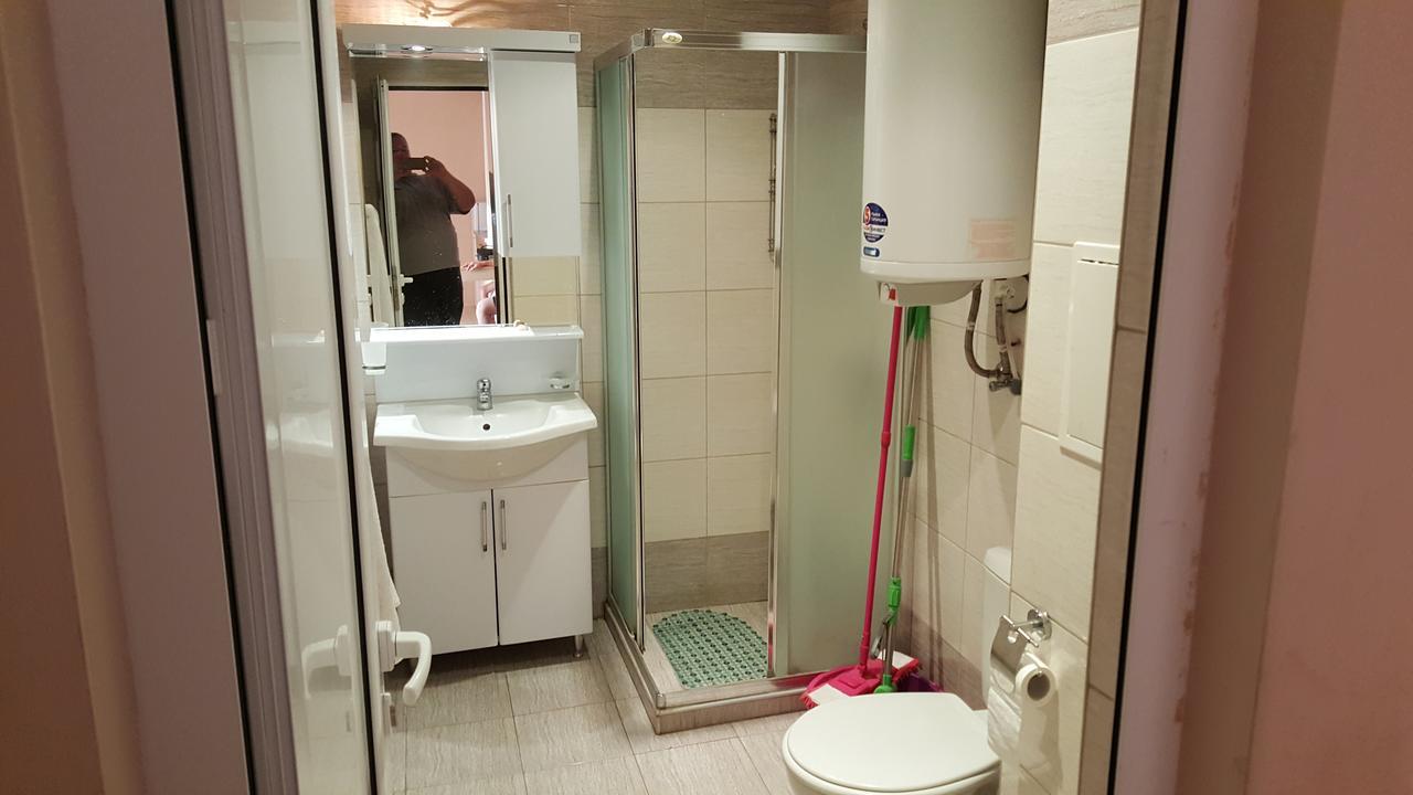 Pomorie Bay Aparthotel Bagian luar foto